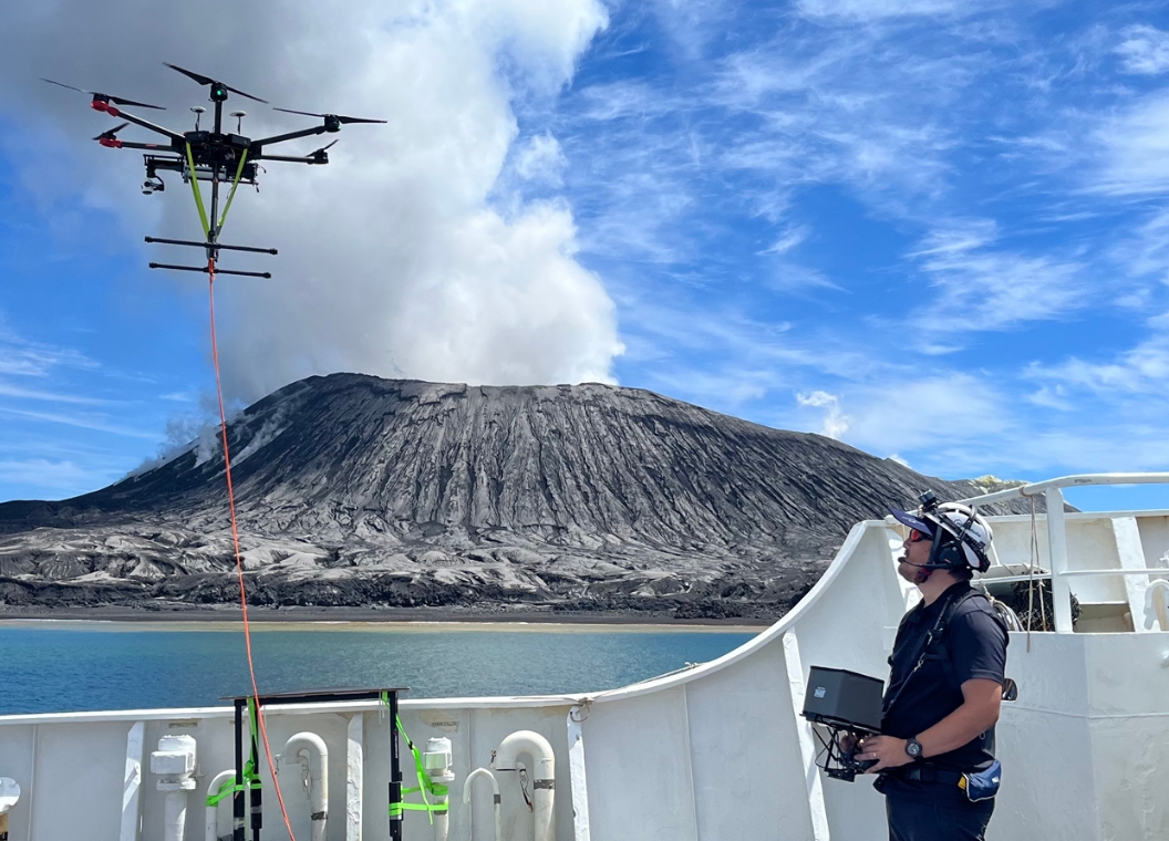 スペシャル対談【後編】活発に活動を続ける火山島・西之島の総合学術
